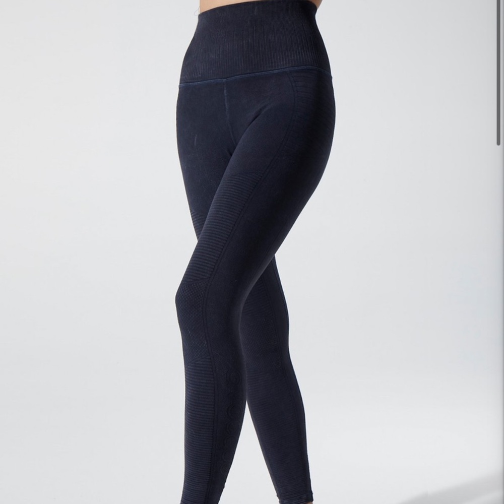 Avocado Phoenix fire leggings